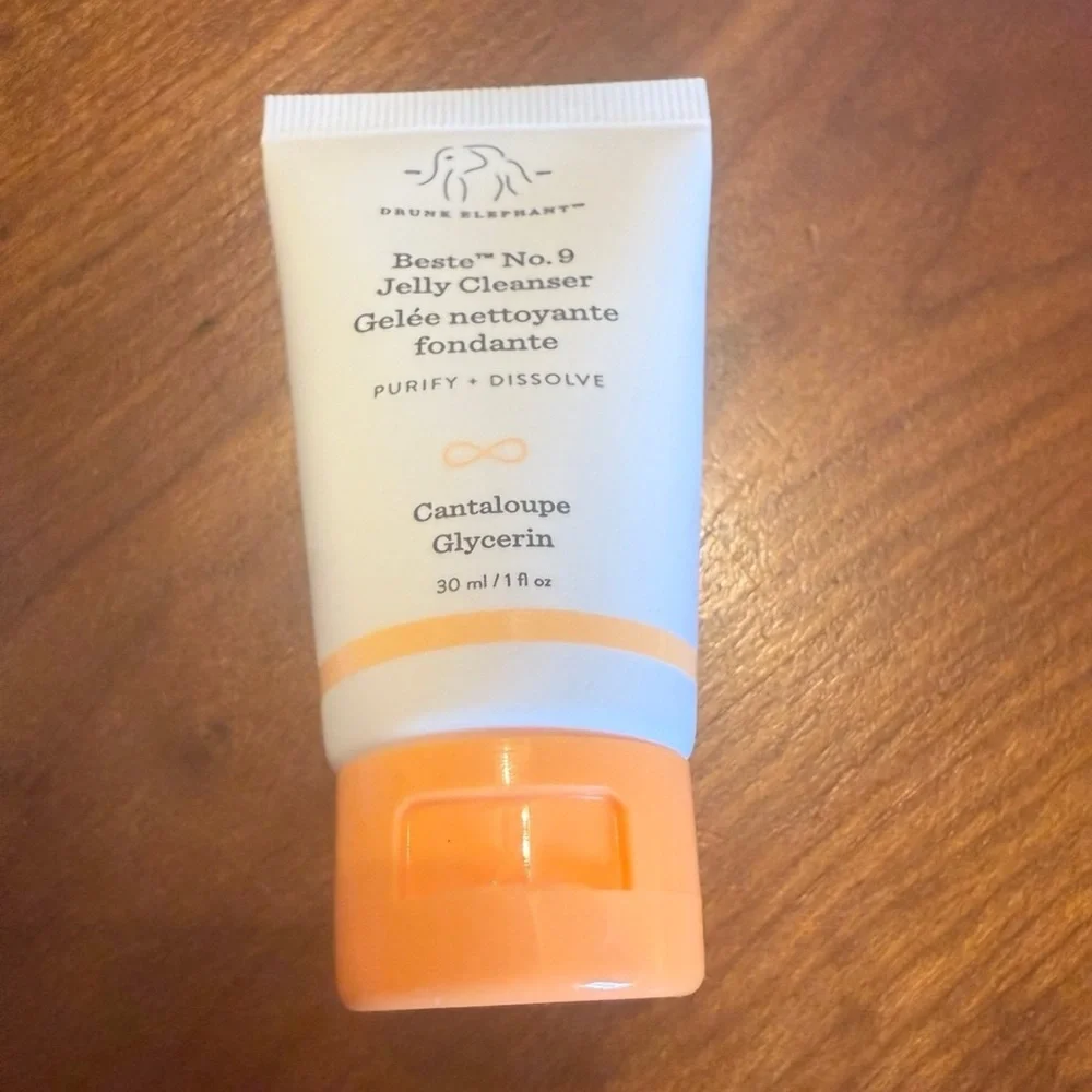 ❤️ 3/$25 Drunk Elephant Beste No. 9 Jelly Cleanser 30ml